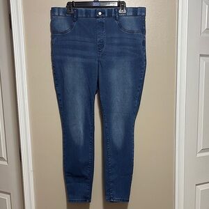 Women’s Blue Denim Jeans
